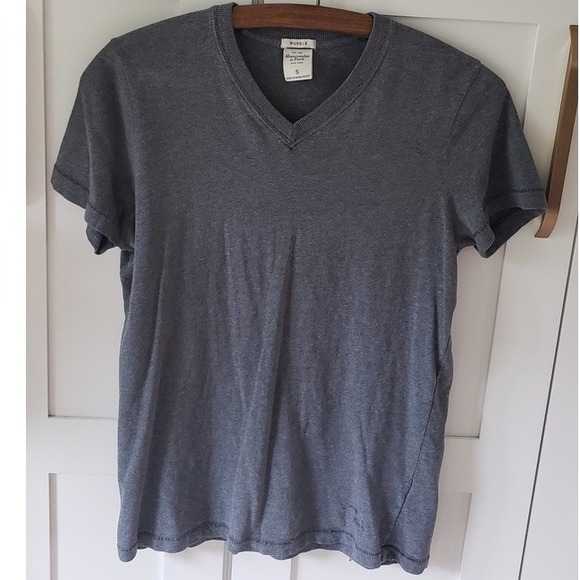 Abercrombie Fitch T Shirt Mens S Gray Muscle Fit V Neck Tee Cotton Casual Y2K - Picture 1 of 6